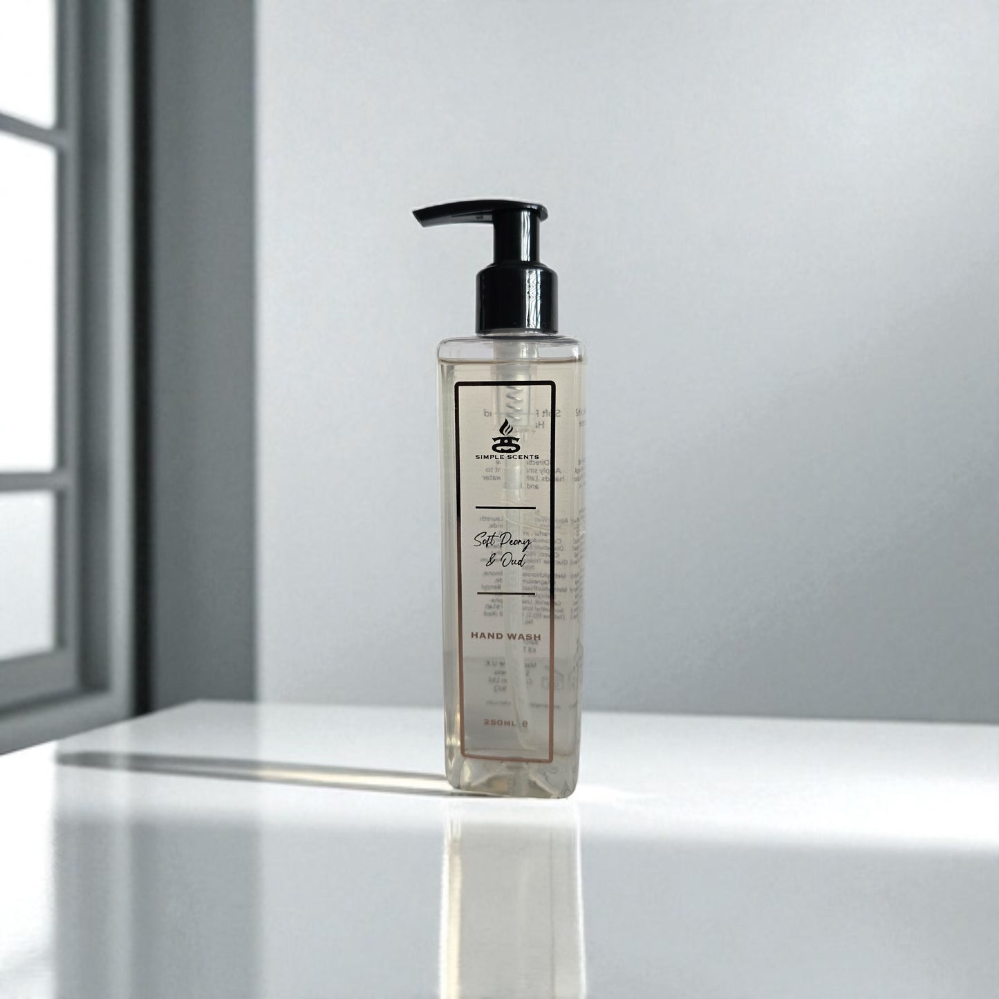 Simple Scents Soft Peony & Oud Hand Wash 250ml