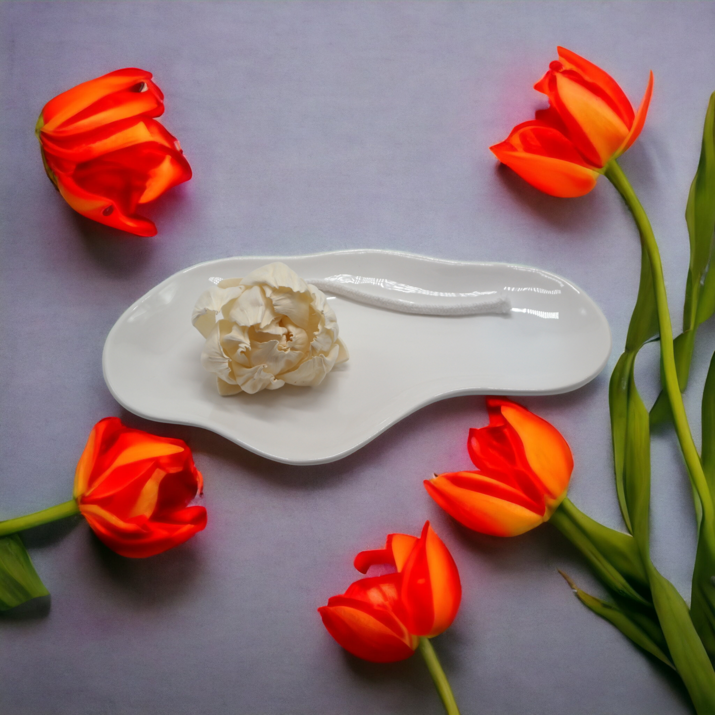 Lilly Ceramic Styling Plate