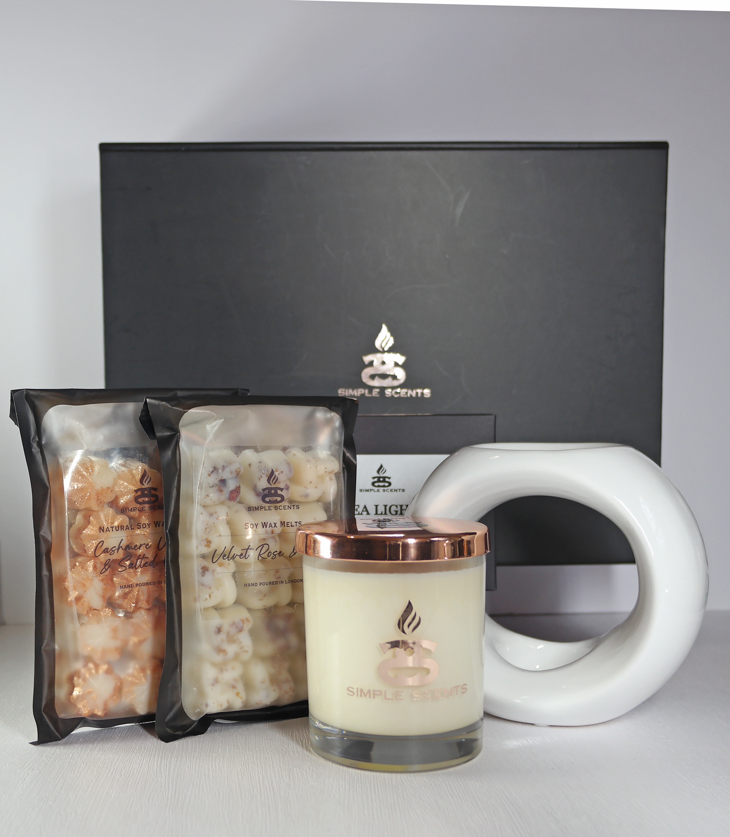 Simple Scents Experience Indulgence Candle, Wax Melt & Oslo Wax Burner Gift Set