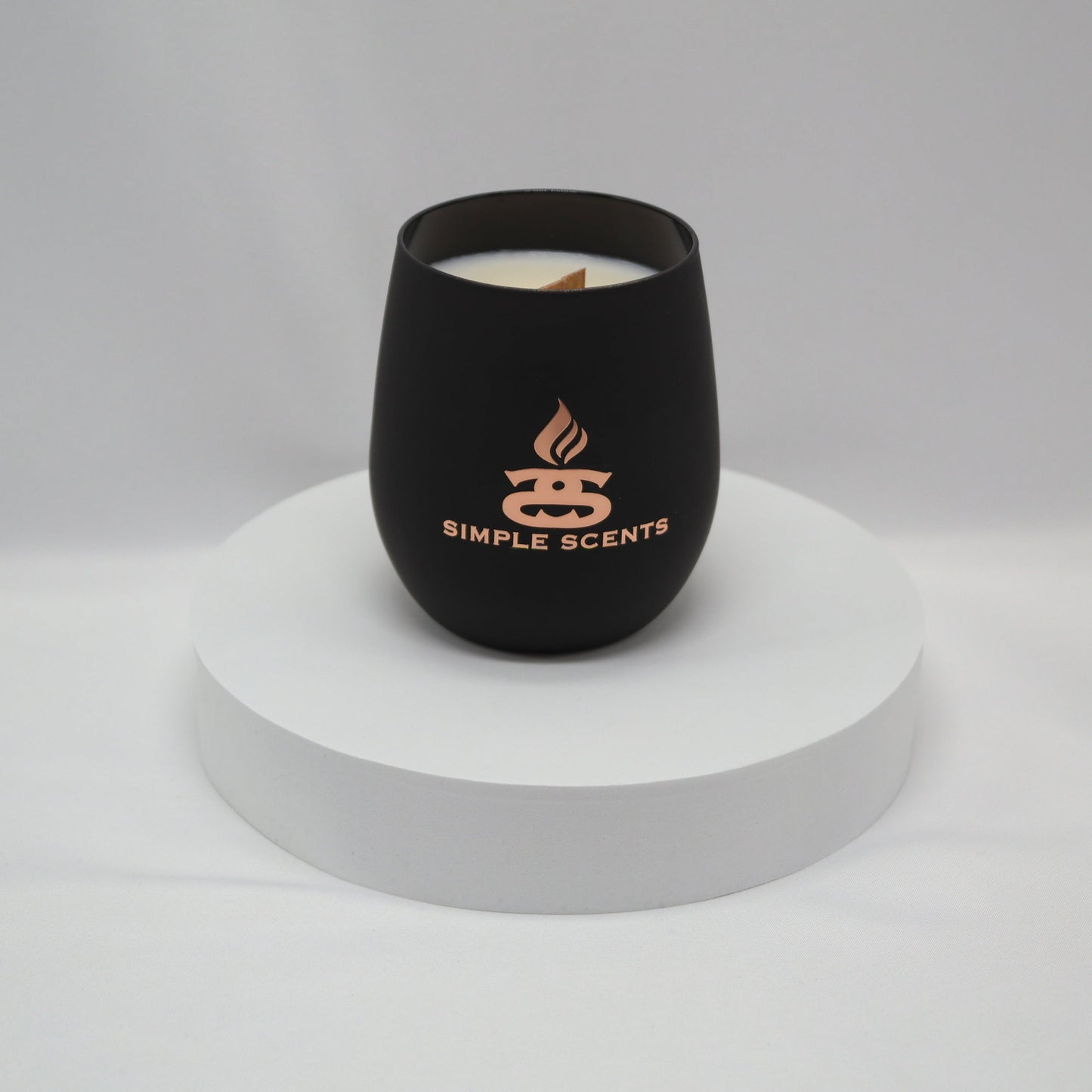 Simple Scents Luxe Rosé Noir Wooden Wick Soy Candle - Carme