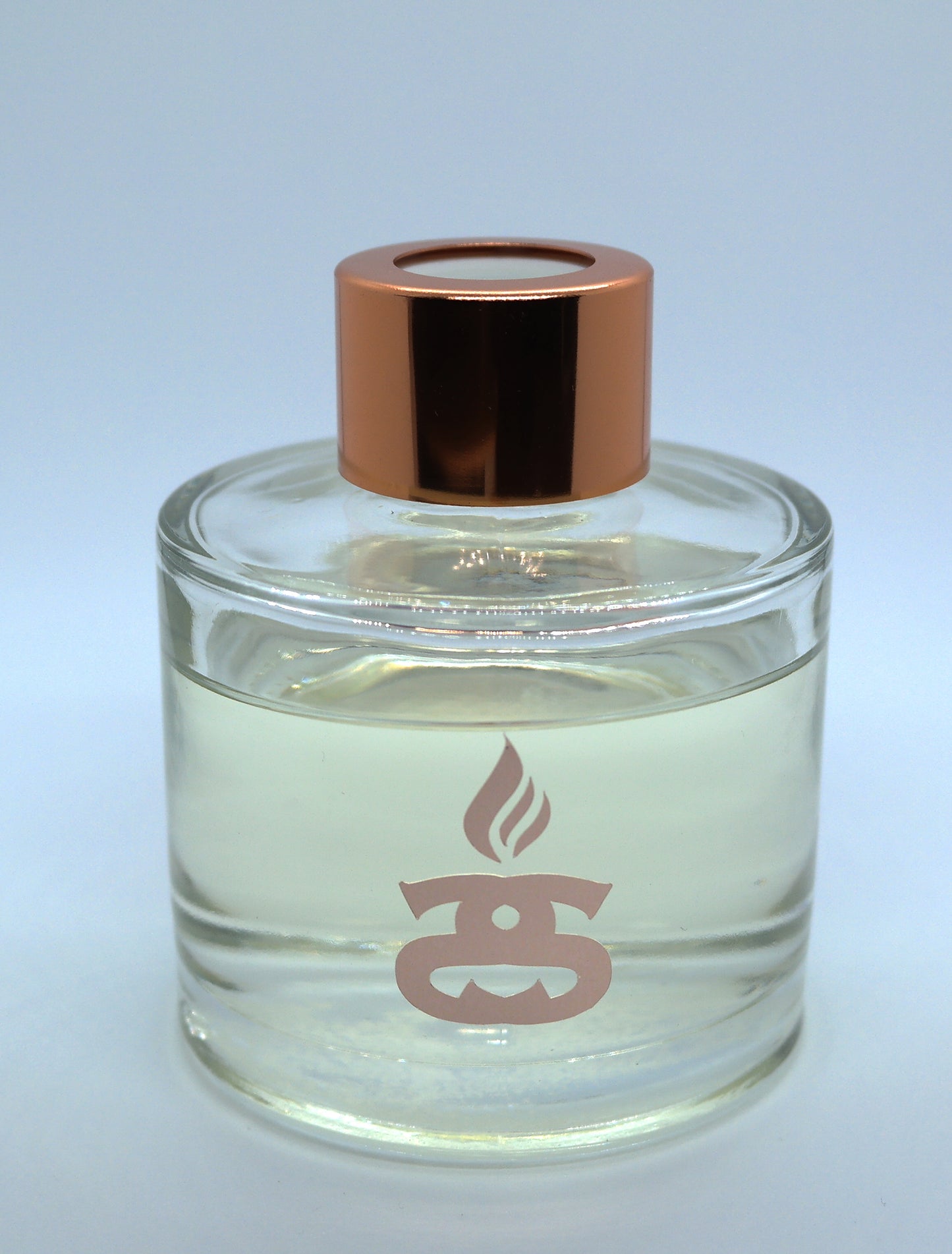 Simple Scents Excellence Reed Diffuser in 100ml glass squat bottle with rose gold cap lid